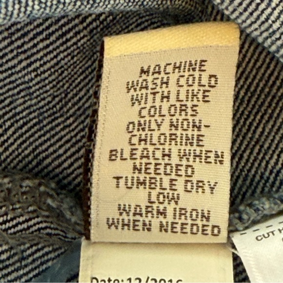 Ruff Hewn Blue Denim Vest with White Floral Accents - Picture 9 of 10